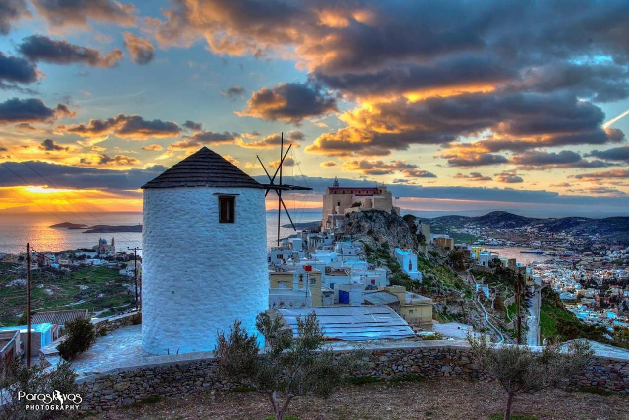 Anemomylos-Windmill Ermoupoli Esterno foto