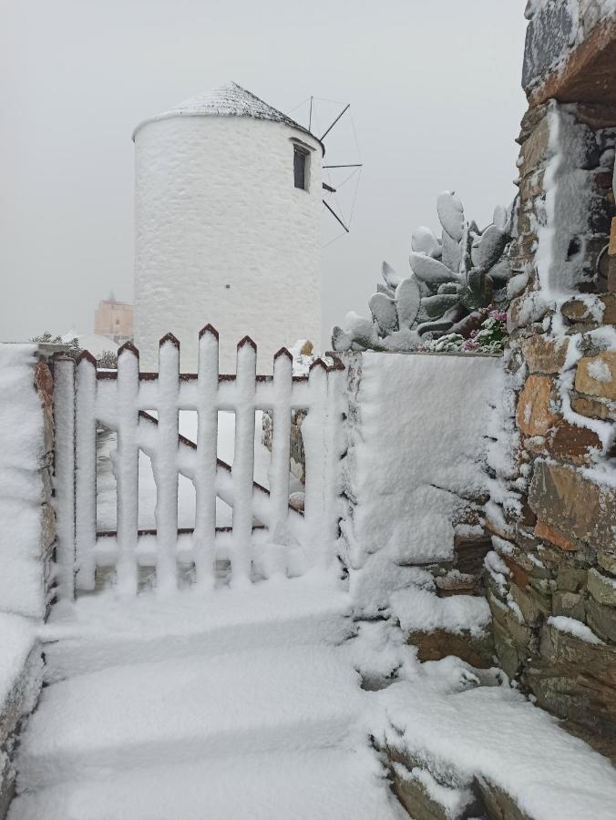Anemomylos-Windmill Ermoupoli Esterno foto